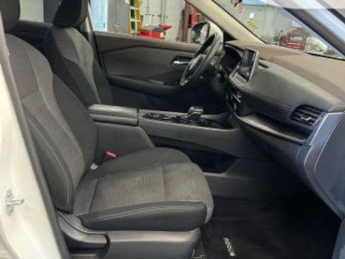 Certified 2023 Nissan Rogue SV AWD/4WD image 21