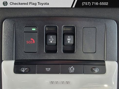 Used 2022 Mitsubishi Outlander SEL Black Edition image 11