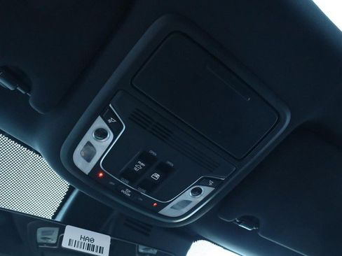 New 2026 Honda Ridgeline Black Edition image 17