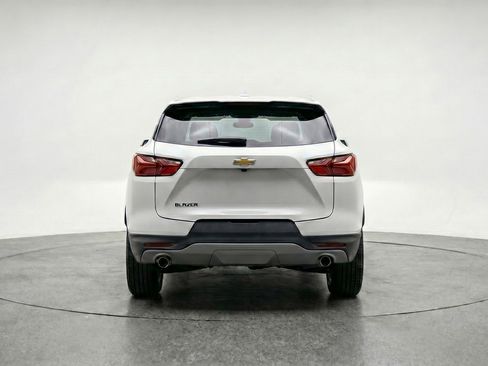Used 2025 Chevrolet Blazer LT FWD image 7