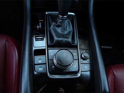 Used 2025 MAZDA MAZDA3 Carbon image 26