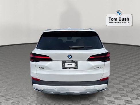 New 2026 BMW X5 sDrive40i w/ Executive Package image 4
