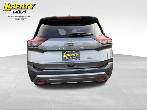 Used 2023 Nissan Rogue SL w/ SL Premium Package AWD/4WD image 6