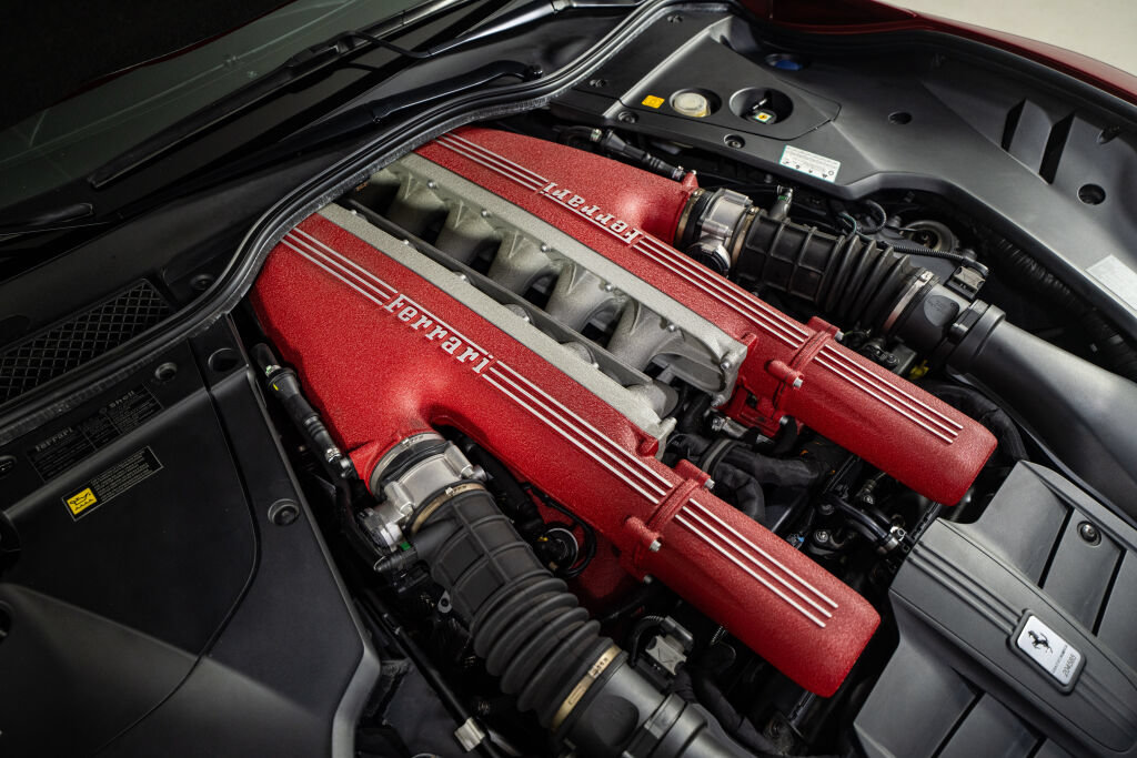 Used 2015 Ferrari F12 Berlinetta RWD image 29