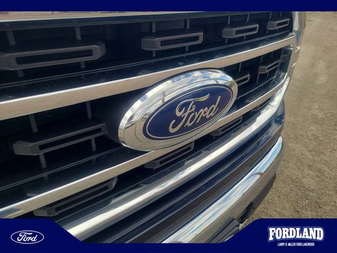 Used 2021 Ford F150 XLT w/ Equipment Group 302A High RWD image 23