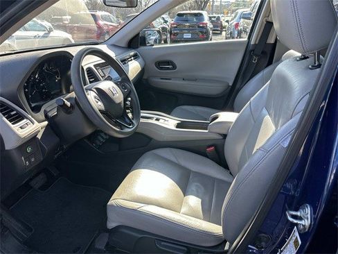 Used 2016 Honda HR-V LX image 18