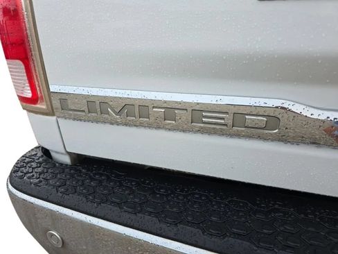 Used 2016 RAM 1500 Limited AWD/4WD image 11