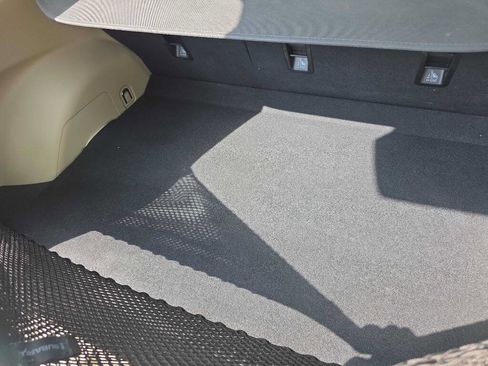 Used 2014 Subaru Impreza 2.0i Sport Premium image 18