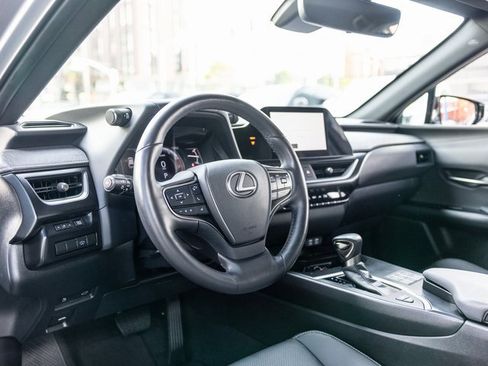 Used 2024 Lexus UX 250h F Sport image 22