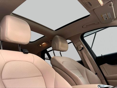 Certified 2022 Mercedes-Benz GLC 300 image 14