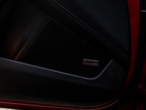 Used 2025 Porsche 911 Carrera image 36