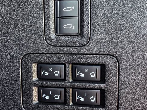 Used 2025 INFINITI QX80 Autograph image 45