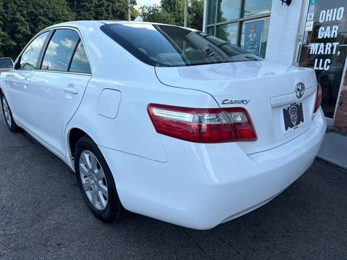 Used 2009 Toyota Camry XLE FWD image 7