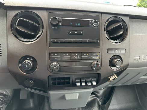 Used 2014 Ford F350 XL RWD image 22