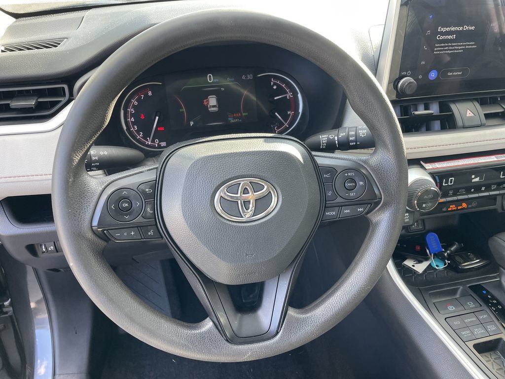 Certified 2025 Toyota RAV4 XLE AWD/4WD image 16
