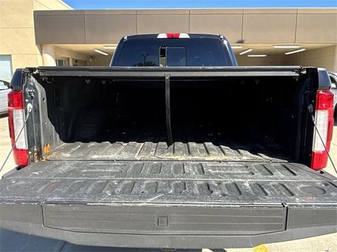 Used 2019 Ford F350 Platinum w/ Platinum Ultimate Package image 24
