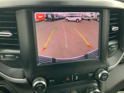 Used 2024 RAM 2500 Big Horn AWD/4WD image 23