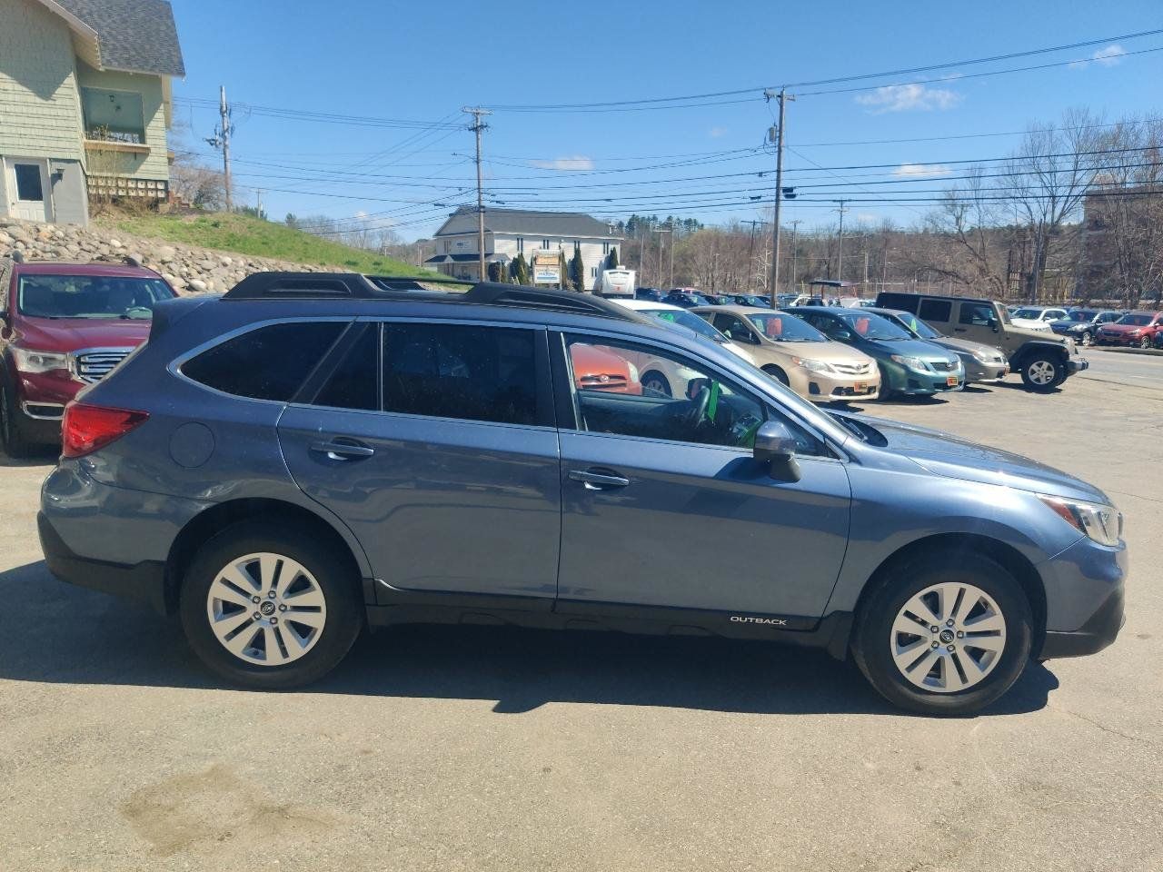 Used 2018 Subaru Outback 2.5i Premium AWD/4WD image 7