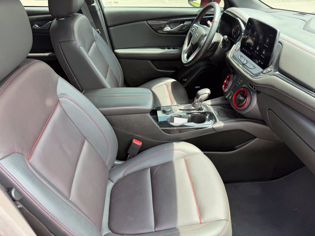 Used 2023 Chevrolet Blazer RS w/ Driver Confidence II Package FWD image 15