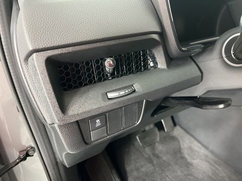 Certified 2025 Honda CR-V Sport image 27