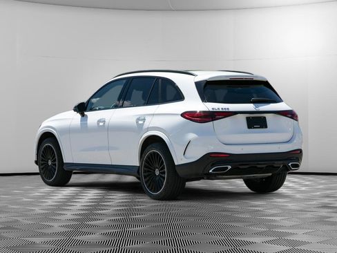 Used 2024 Mercedes-Benz GLC 300 w/ AMG Line image 5