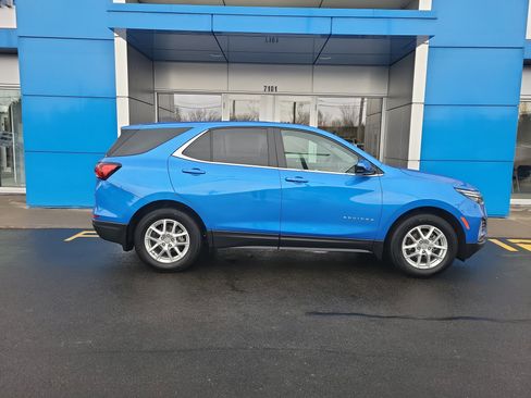 Certified 2024 Chevrolet Equinox LT w/ LPO, Floor Liner Package image 16