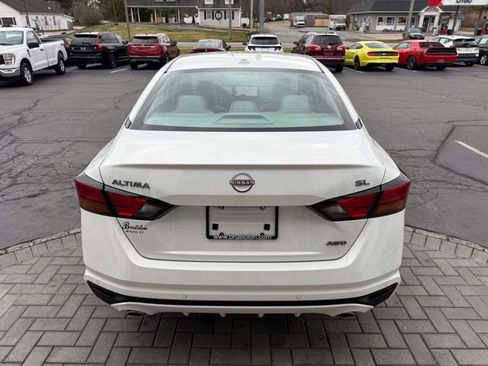 Used 2024 Nissan Altima 2.5 SL image 11