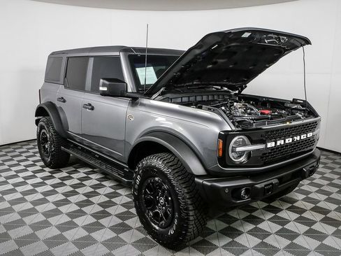 Used 2023 Ford Bronco Wildtrak image 33