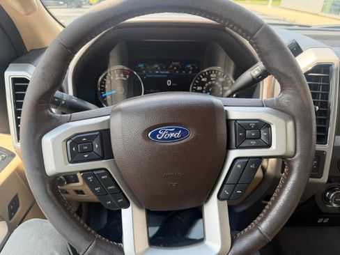 Used 2019 Ford F150 Lariat AWD/4WD image 27