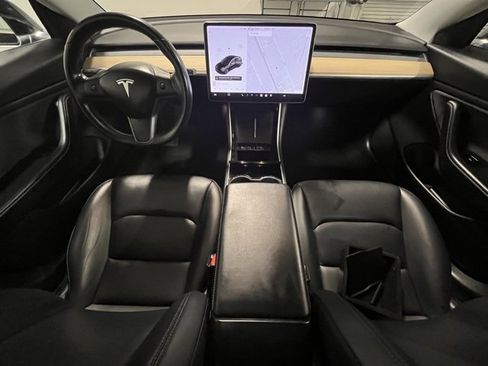 Used 2018 Tesla Model 3 Long Range image 17