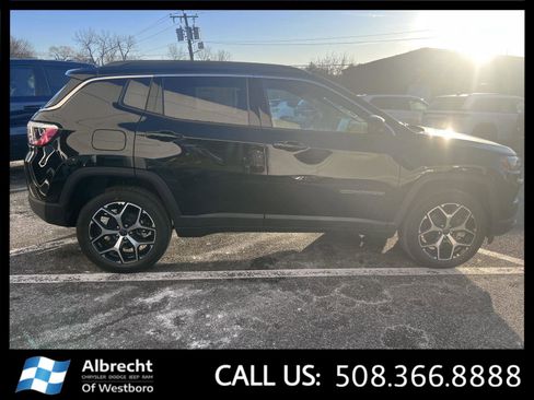 New 2026 Jeep Compass Limited image 6