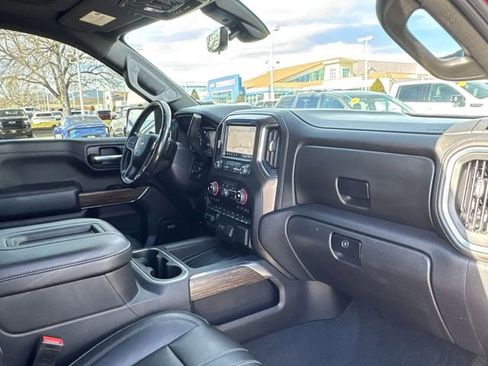 Used 2022 Chevrolet Silverado 1500 High Country w/ Technology Package image 26