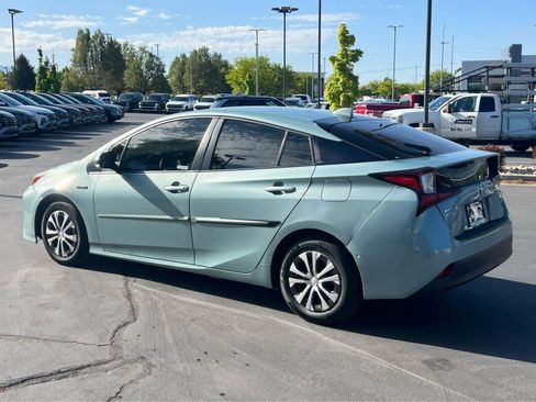 Used 2022 Toyota Prius XLE w/ Advanced Technology Package AWD/4WD image 11