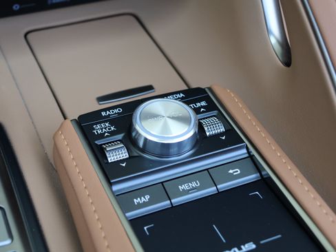 Used 2023 Lexus LC 500 Convertible w/ Touring Package RWD image 29