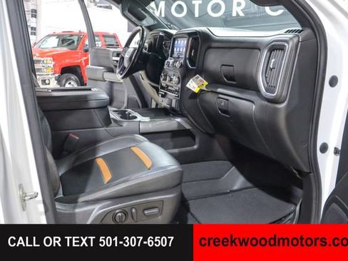 Used 2022 GMC Sierra 2500 AT4 w/ Gooseneck/5TH Wheel Package AWD/4WD image 12