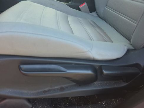 Used 2020 Honda CR-V LX image 13