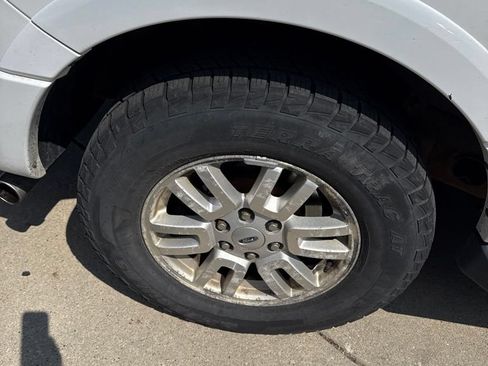 Used 2013 Ford Expedition EL XLT w/ HD Trailer Tow Pkg AWD/4WD image 6
