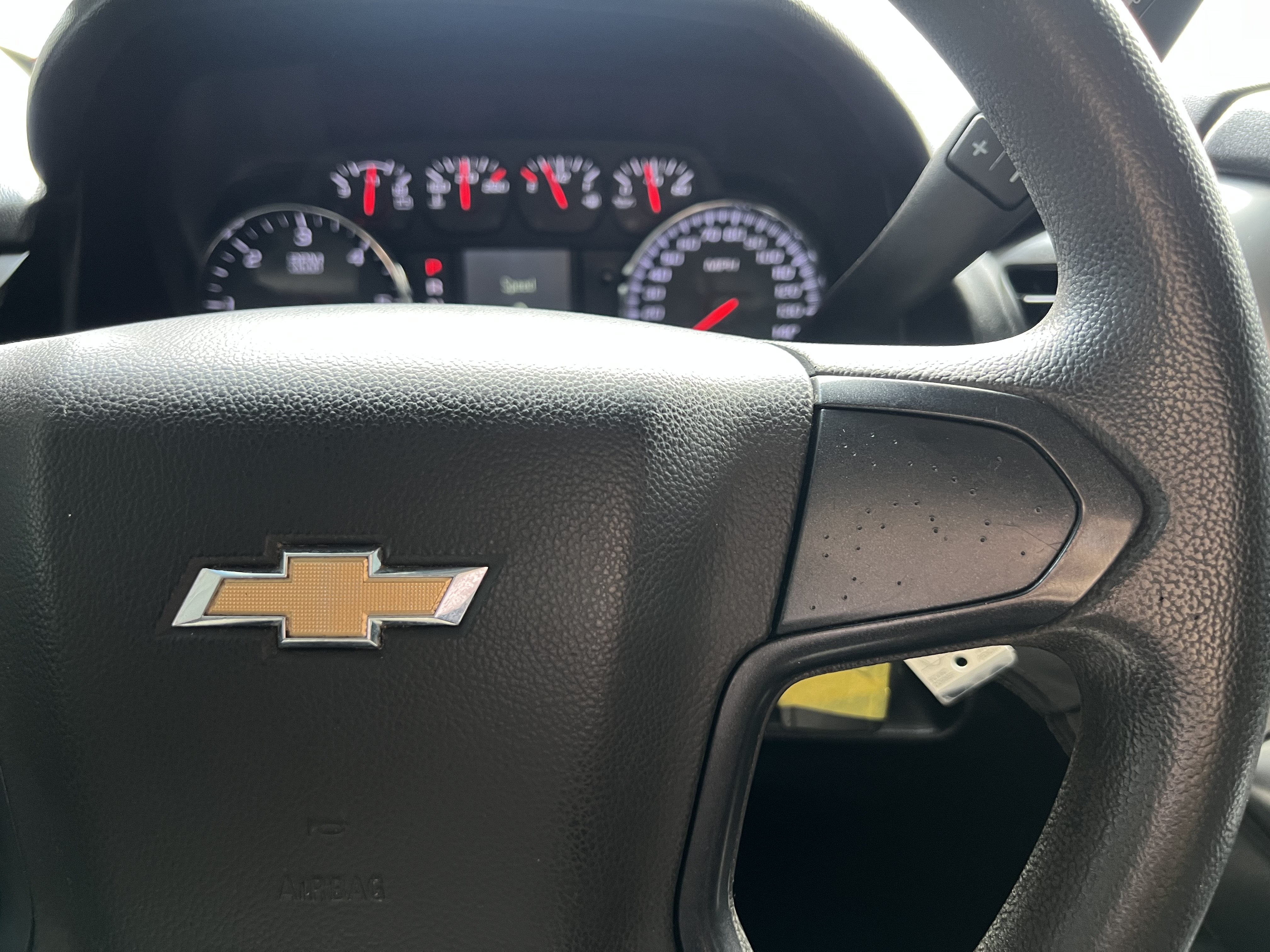 Used 2015 Chevrolet Tahoe 2WD w/ Remote Keyless Entry Package image 12