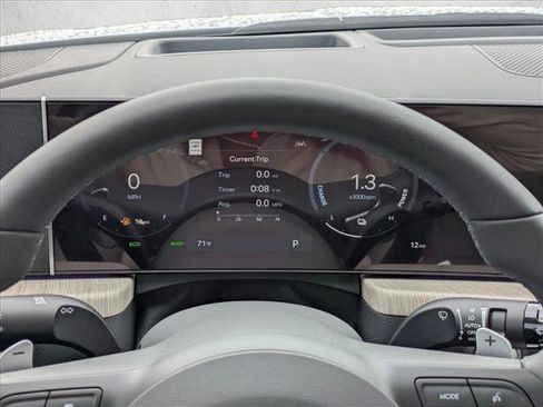 New 2025 Hyundai Sonata Limited image 12