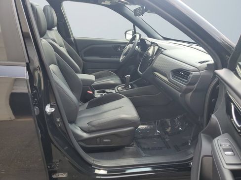 Certified 2025 Subaru Forester Touring AWD/4WD image 15