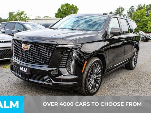 Used 2026 Cadillac Escalade Platinum Sport w/ LPO, Floor Liner Package AWD/4WD image 2
