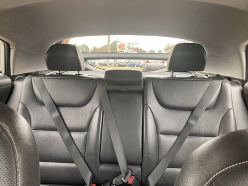 Used 2018 Hyundai Ioniq Limited image 26