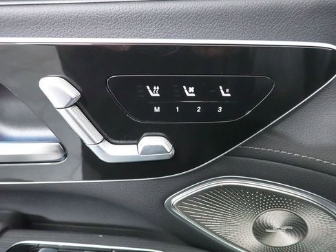Used 2023 Mercedes-Benz EQS 580 4MATIC SUV image 24
