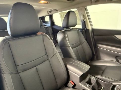 Used 2020 Nissan Rogue Sport SL w/ Premium Package image 55