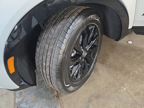 New 2026 Buick Envista Sport Touring w/ Convenience I Package image 31