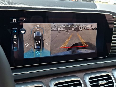 New 2026 Mercedes-Benz GLE 450 4MATIC image 14