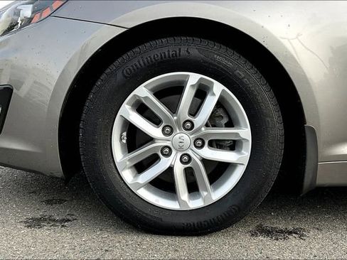 Used 2013 Kia Optima LX w/ Convenience Plus Pkg image 8