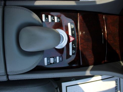 Used 2008 Mercedes-Benz CL 550 image 26