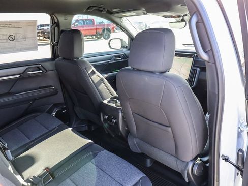 New 2026 GMC Acadia Elevation w/ LPO, Floor Liner Package FWD image 71