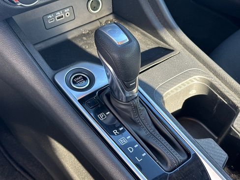 Used 2023 Nissan Sentra SV image 30